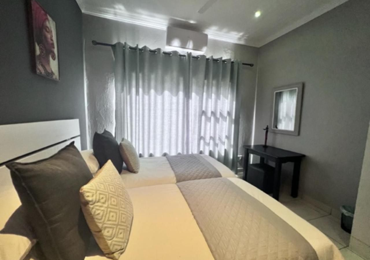 Turaco Lodge - No Loadshedding Marloth Park Exteriör bild